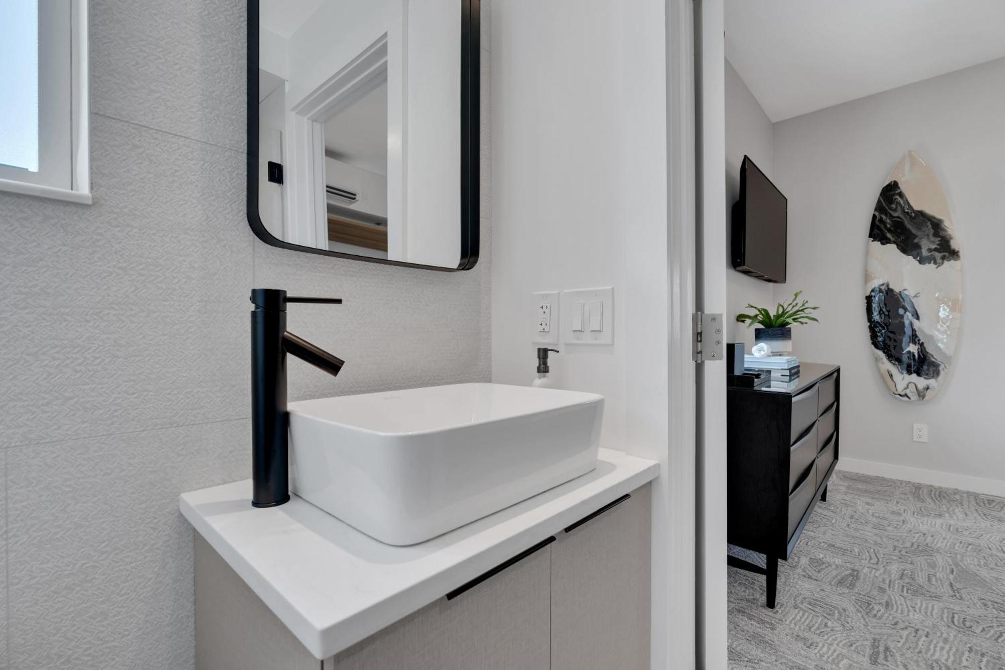 The St Laurent Guest Rooms Asbury Park Eksteriør billede